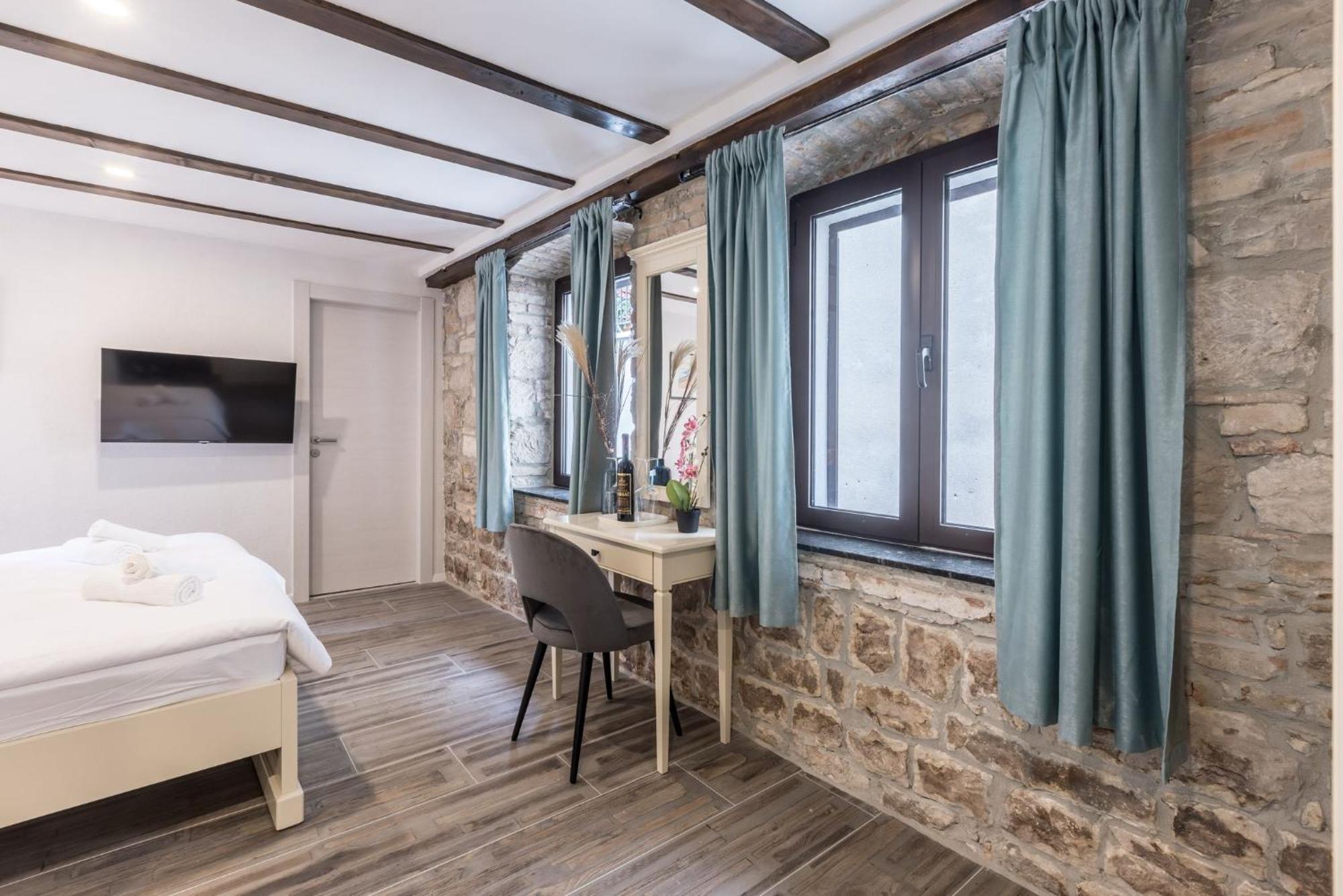 Old Town B&B Rooms Matusko Split Phòng bức ảnh